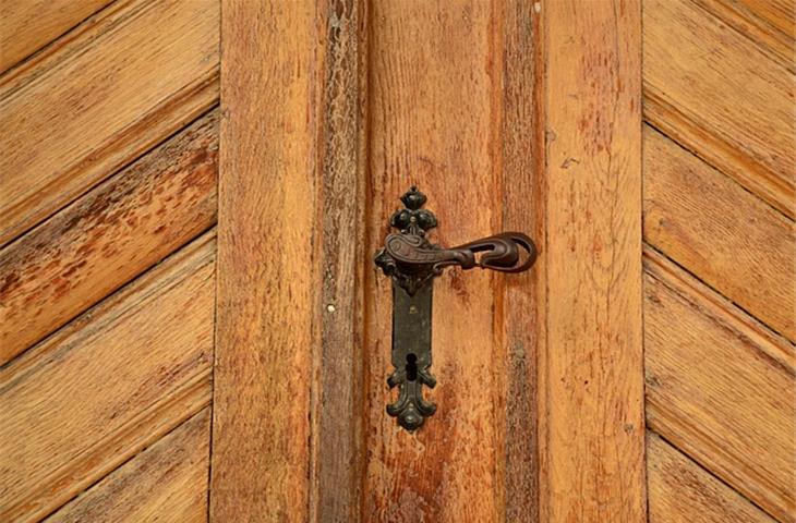 no key door knob