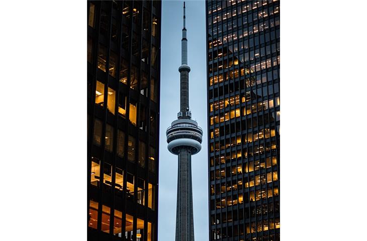 hardware distributors canada