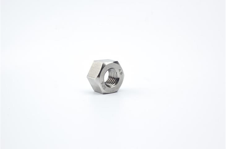 cabinet hinge screws
