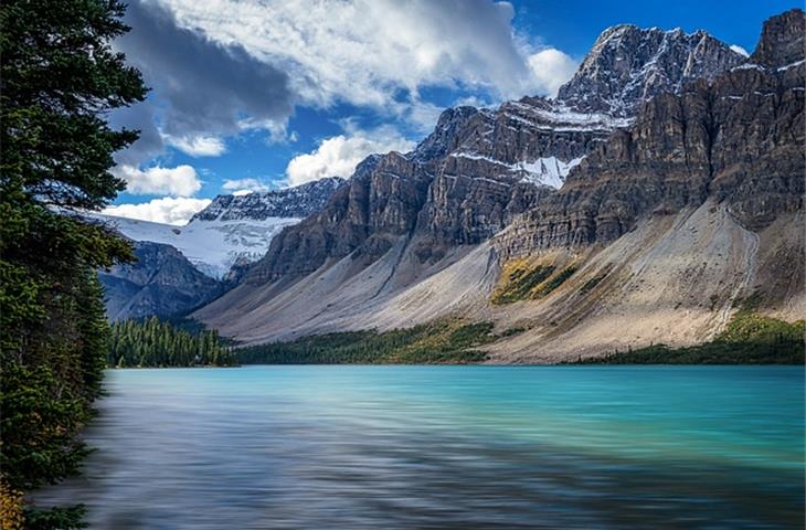 hardware distributors canada