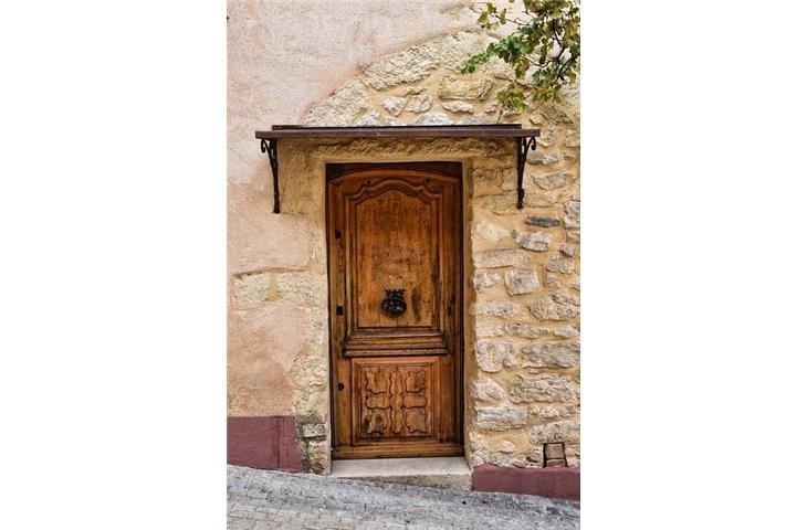 turn door latch