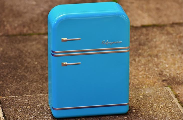 zero clearance hinge refrigerator