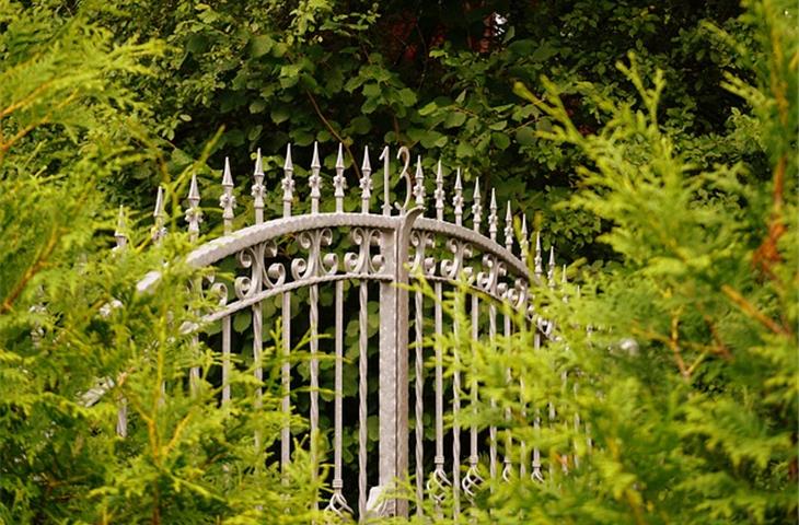 wrought iron gate hinges