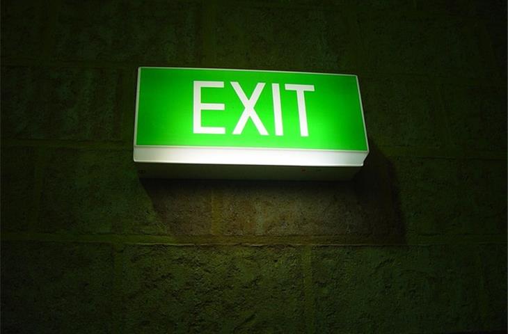 emergency exit panic bar