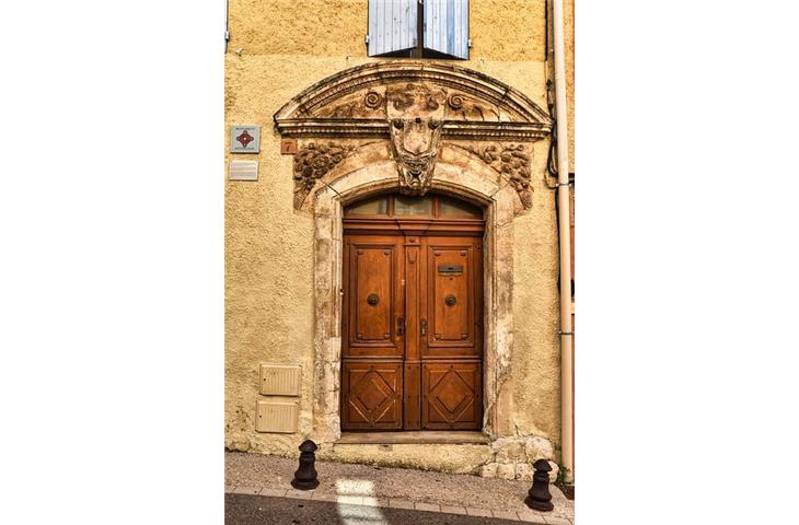 turn door latch